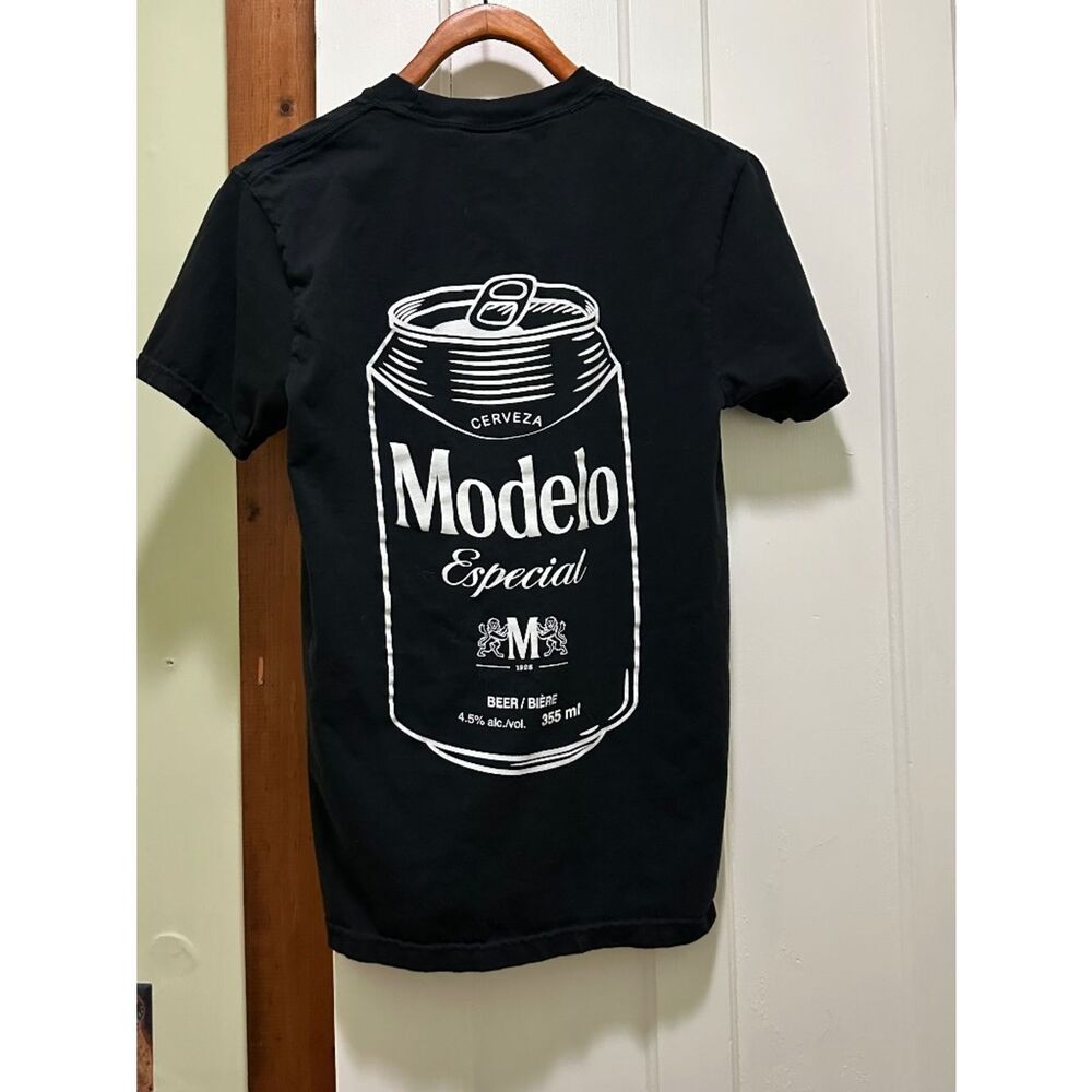Men's Modelo Especial Size S shirt